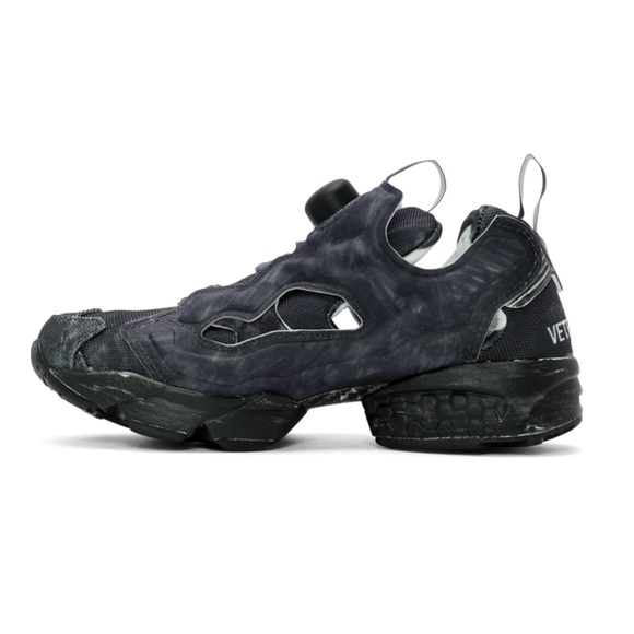 Vetements x Reebok Black Edition Instapump Sneakers - Unisex Men 7 Women 9 - Picture 3 of 11